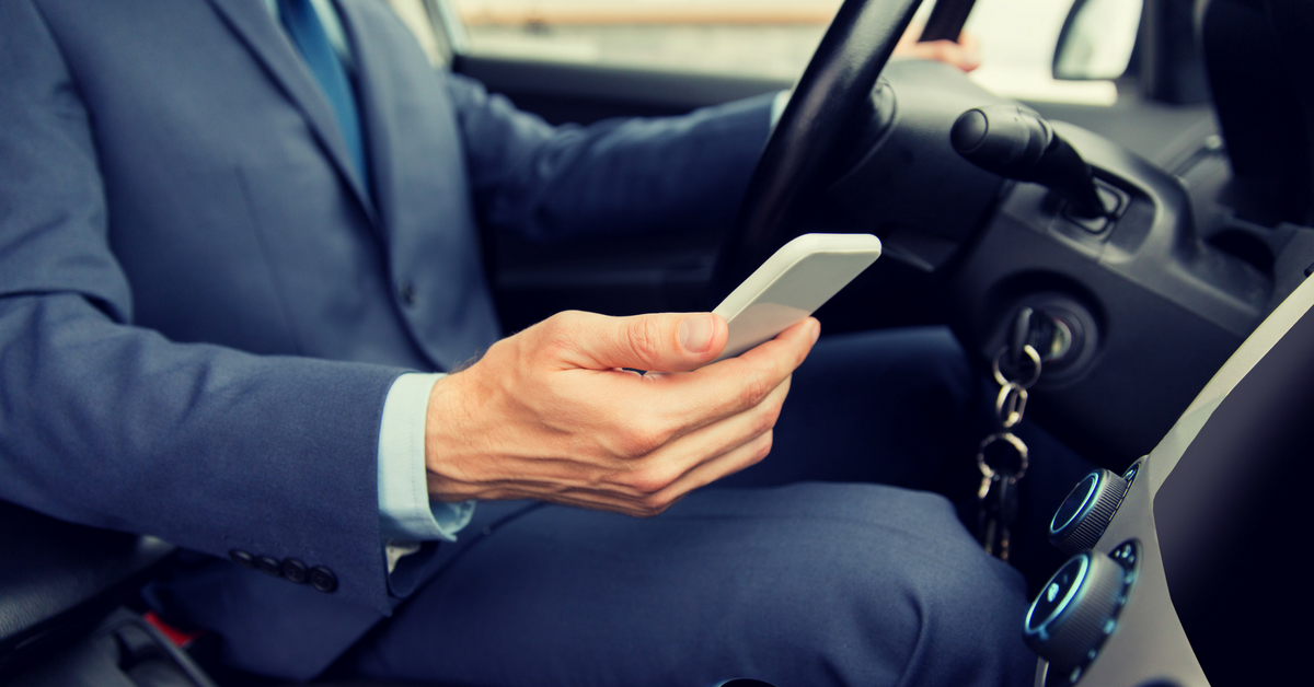 Read more about the article Dangers of Distracted Driving